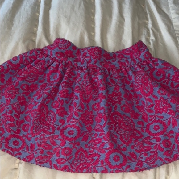 Skirt with top - Picture 2 of 8